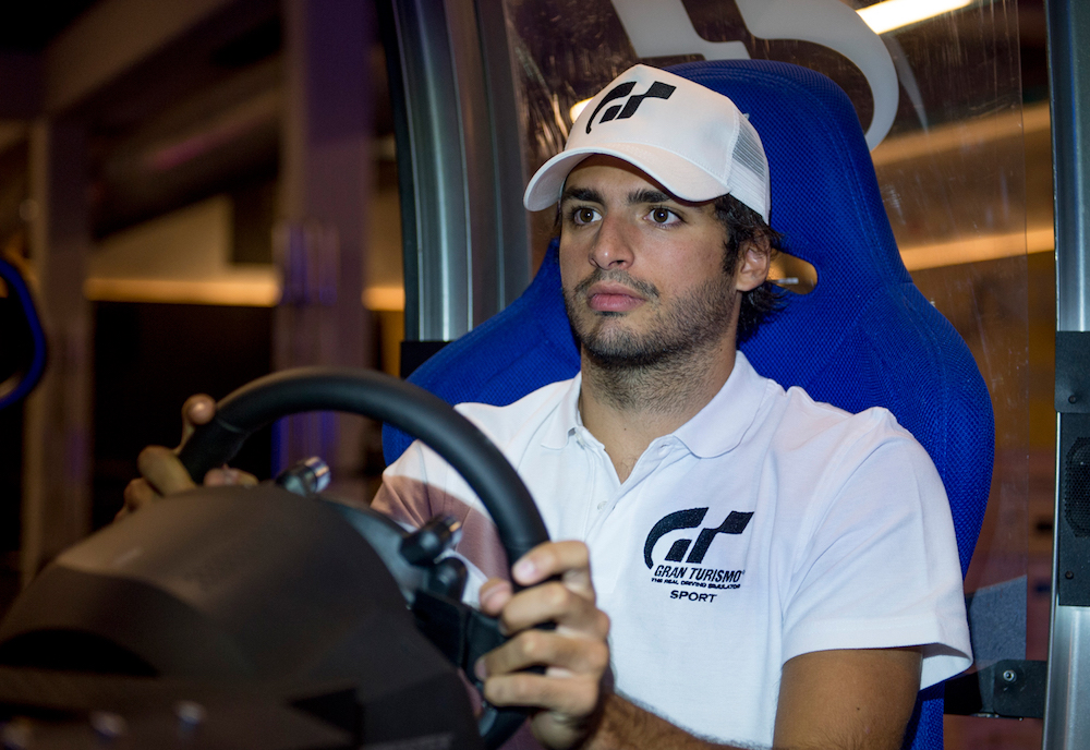 Carlos Sainz ficha por Gran Turismo Sport