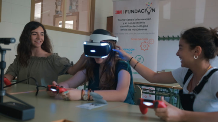 El proyecto divulgativo ‘Fundación 3M España-STEM+VR’ llega a 7.000 alumnos
