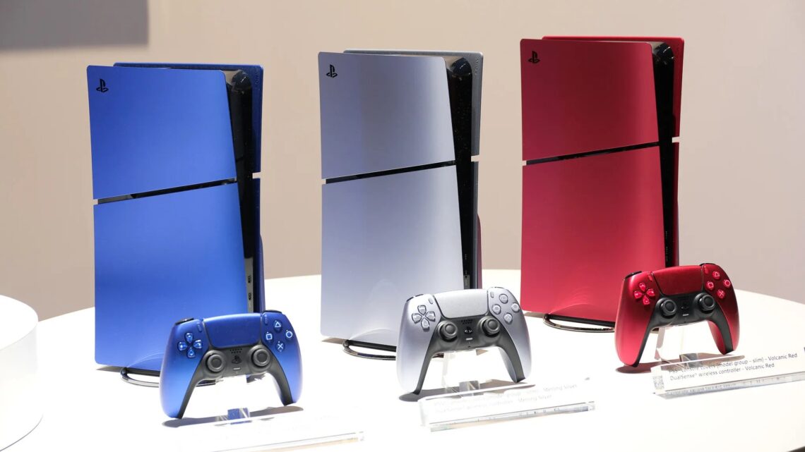 Sony presenta tres nuevas cubiertas intercambiables para PS5 durante el CES 2024
